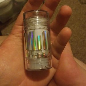 MILK MAKEUP SUPERNOVA HOLOGRAPHIC HIGHLIGHTER